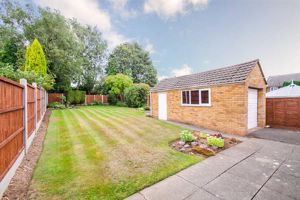 Photo 19- click for photo gallery